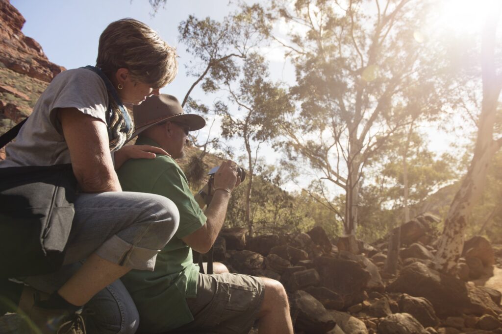 2 People taking pictures in the garden of eden Kings Canyon 