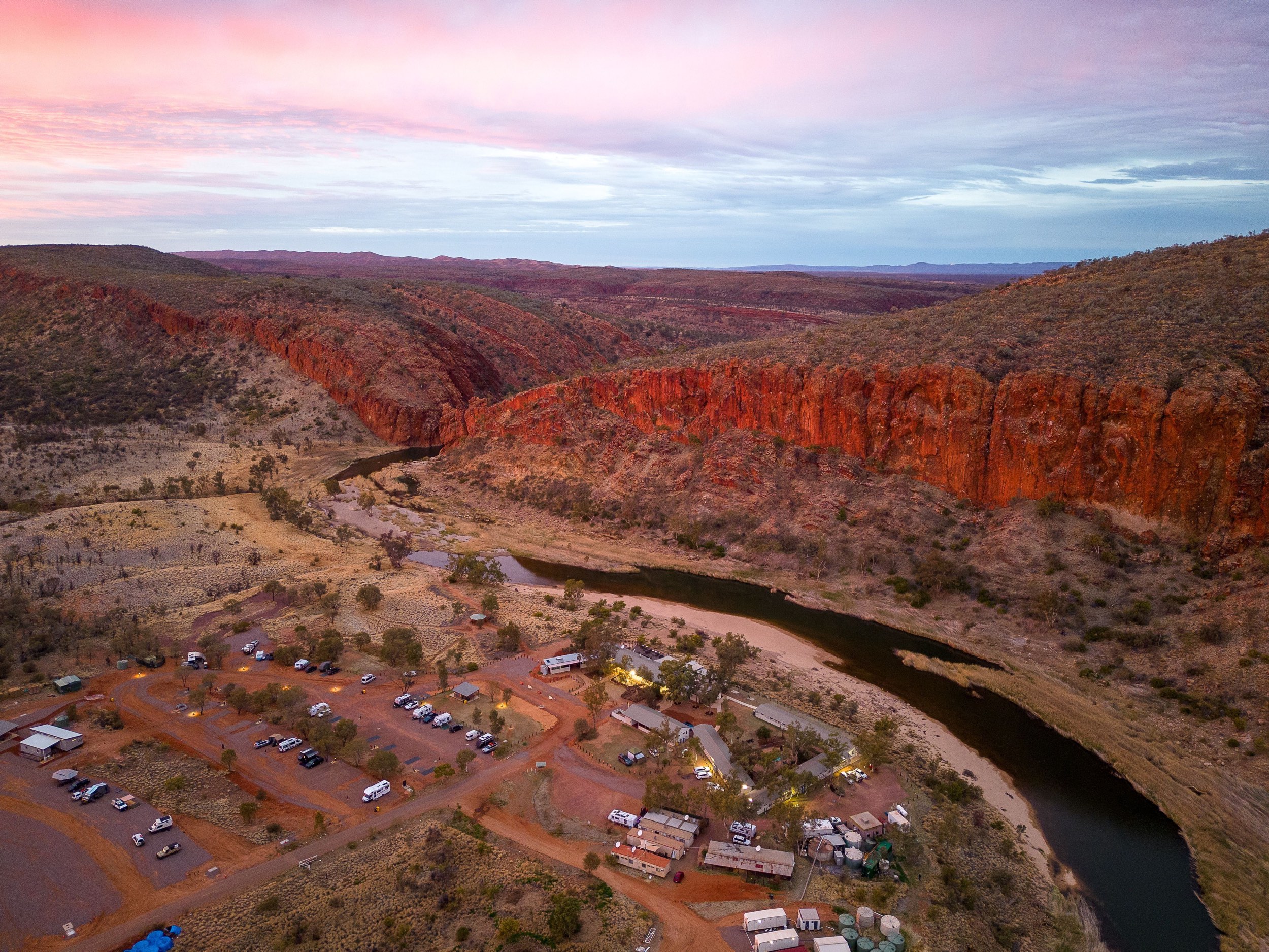 Glen Helen Gorge is a great place to view the West MacDonnell Ranges, take a cool dip, and is an important refuge for local wildlife.The gorge is located 132 kilometres from Alice Springs, in the western reaches of the West MacDonnell Ranges.