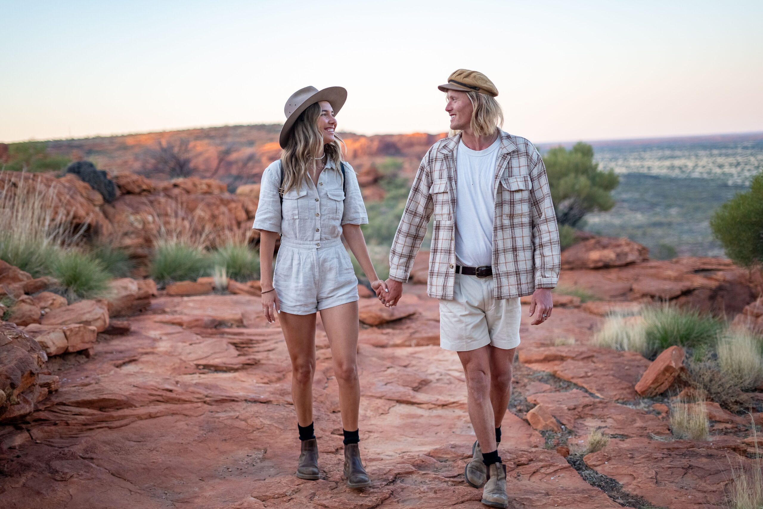 Feel on top of the world as you walk along the towering red rock cliffs of Kings Canyon and take in views of the forest of palms below.Watarrka National Park is only three hours